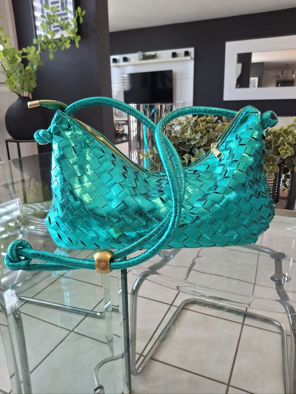 Green Metallic Woven Shoulder Bag - Women's Fashion Handbag
